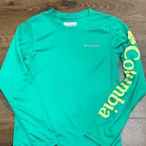 Boys Columbia dri fit shirt